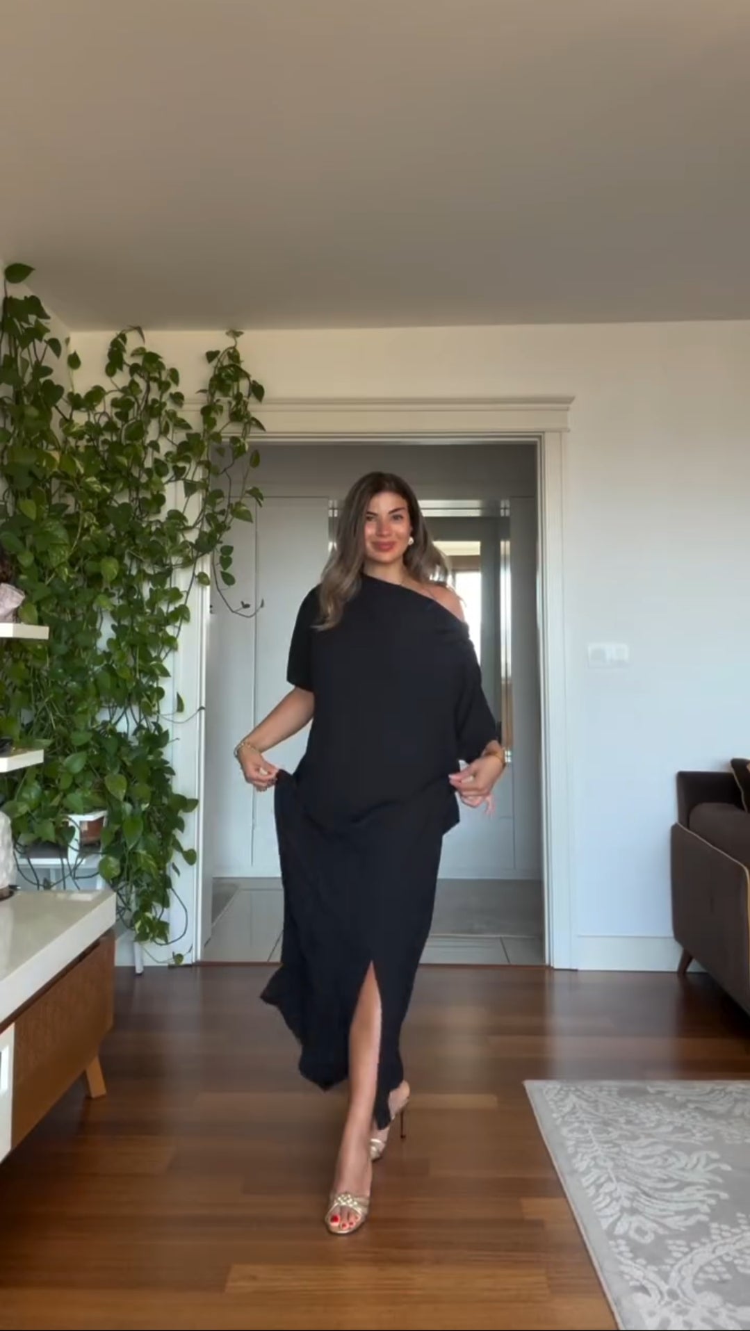 فستان نسائي فضفاض أنيق وعصري